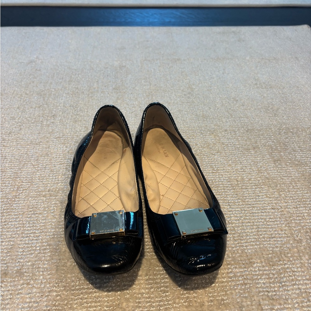 Elegant Black Flats with Silver Accents